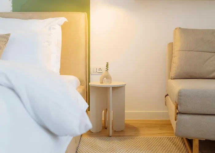 Апартаменти Lunaria Near National Arena & Mega Mall