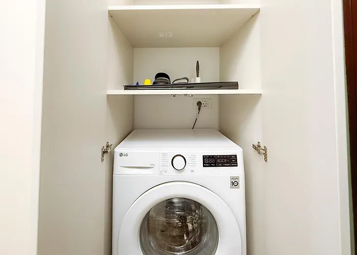 Apartment Lunaria Near National Arena & Mega Mall *